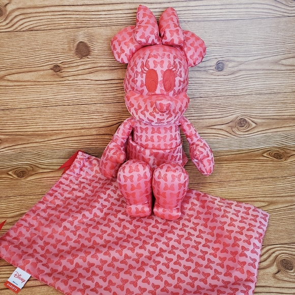 Harveys Seatbelt Minnie Mouse Plush